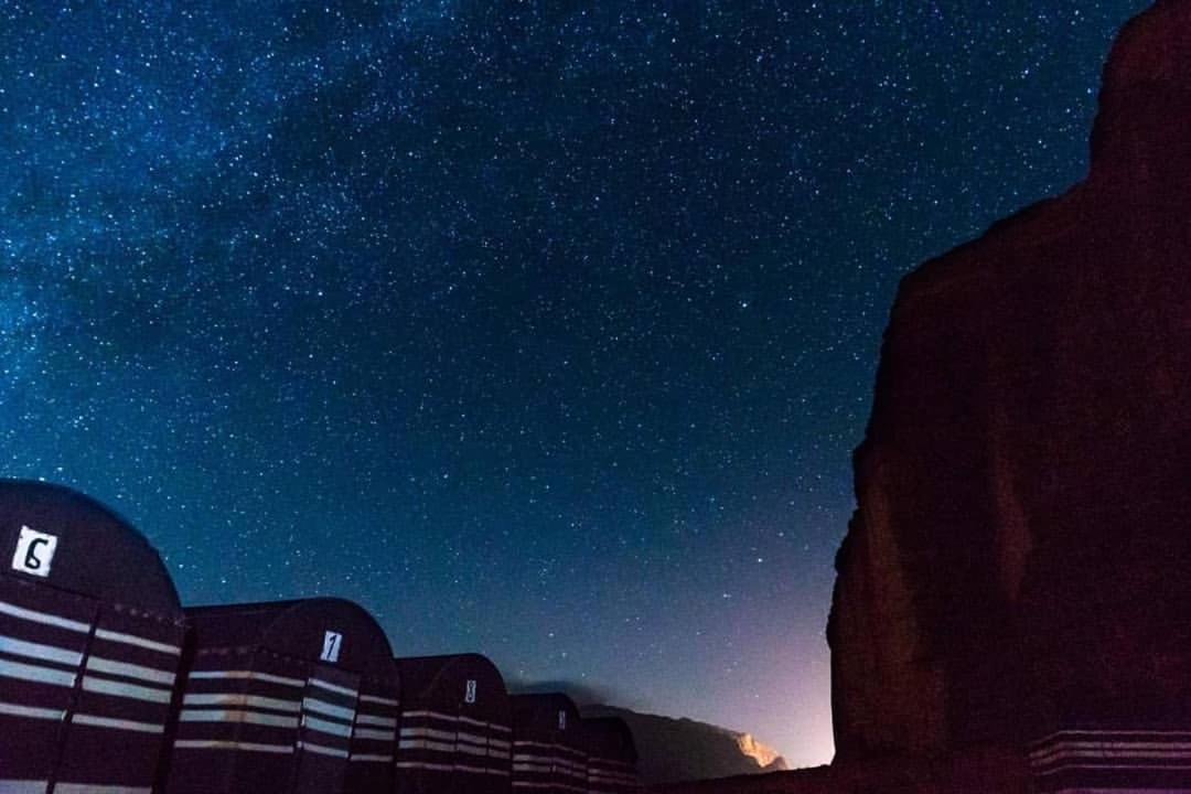 Готель Bedouin Lifestyle Camp Ваді-Рам Екстер'єр фото