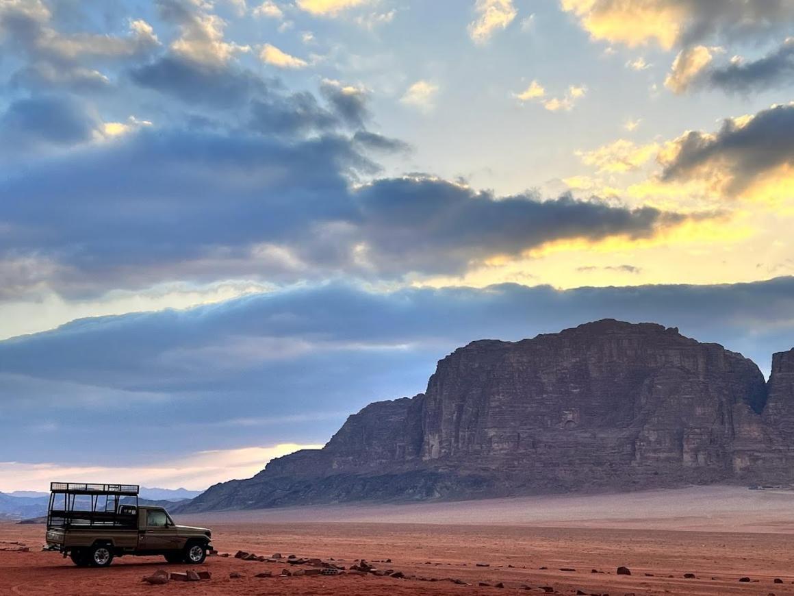 Готель Bedouin Lifestyle Camp Ваді-Рам Екстер'єр фото