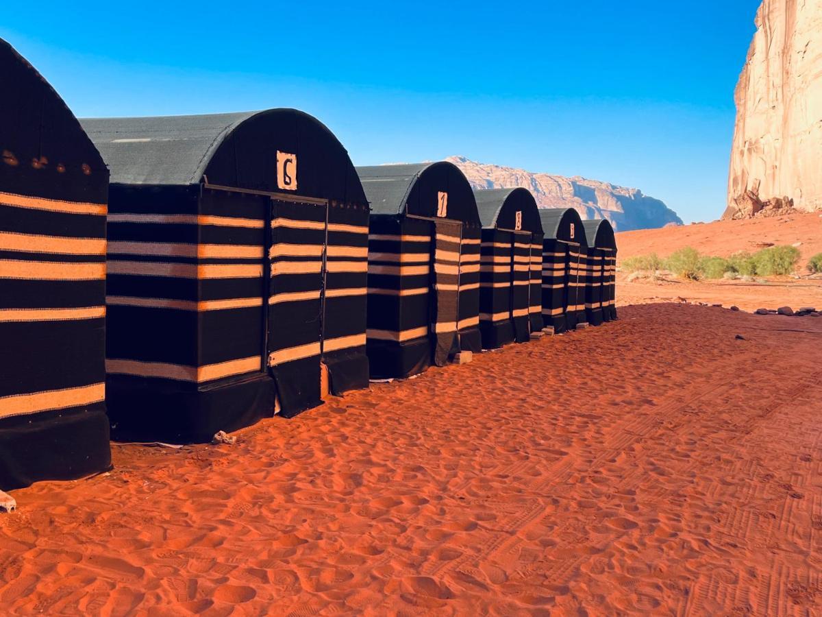 Готель Bedouin Lifestyle Camp Ваді-Рам Екстер'єр фото
