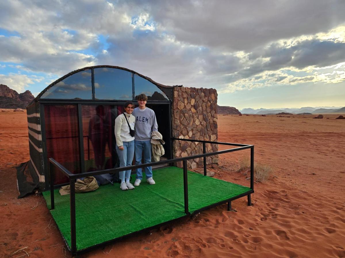 Готель Bedouin Lifestyle Camp Ваді-Рам Екстер'єр фото