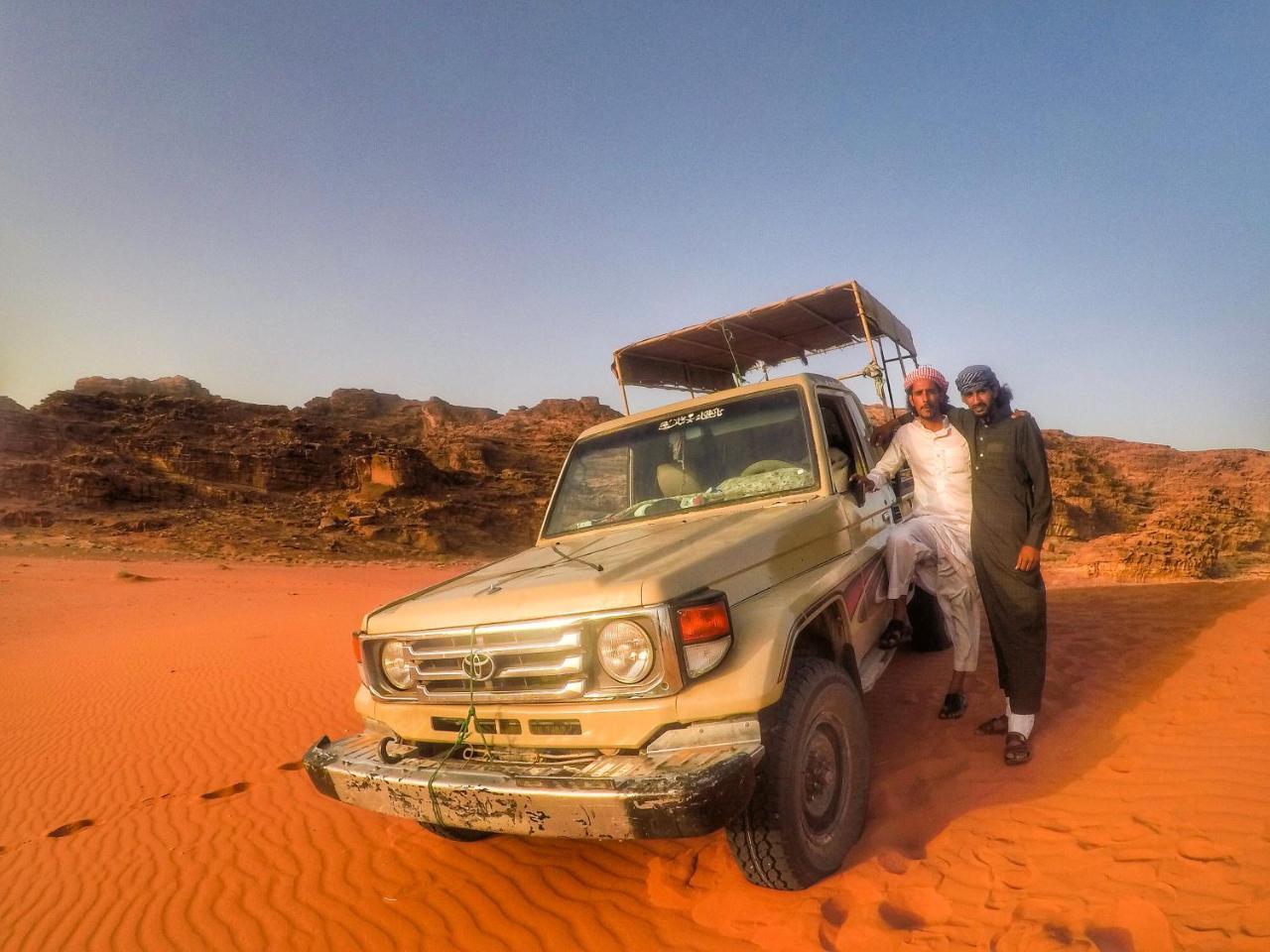 Готель Bedouin Lifestyle Camp Ваді-Рам Екстер'єр фото